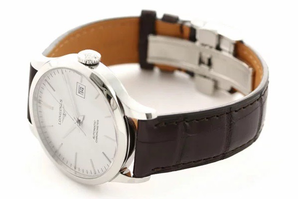 結納返しに人気の腕時計ブランド：ロンジン