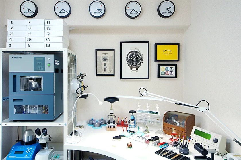 東京のラドー修理店：オーバーホール専門店 ゼウス