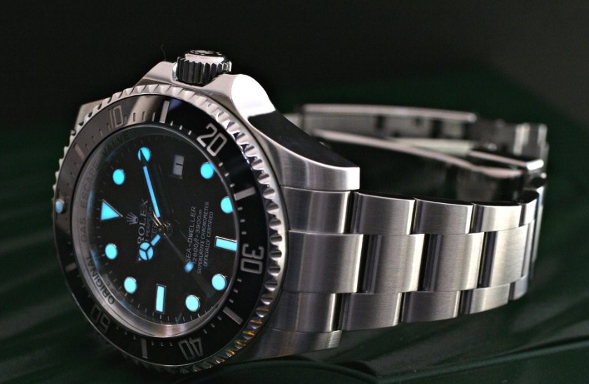 "ディープシー" Ref.116660の新品価格の目安