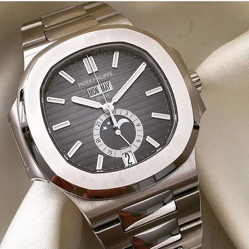 5711(パテックフィリップ ノーチラス)はいつか買いたい憧れの時計