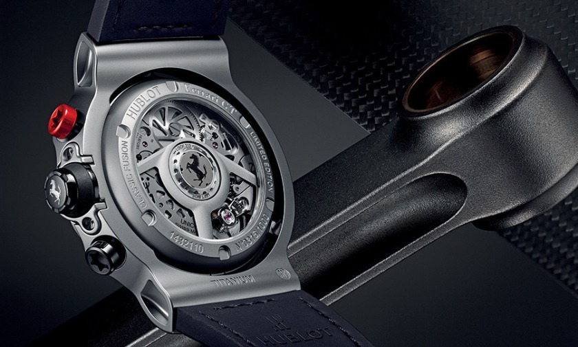 機械式だと3～5年程度に1度オーバーホール