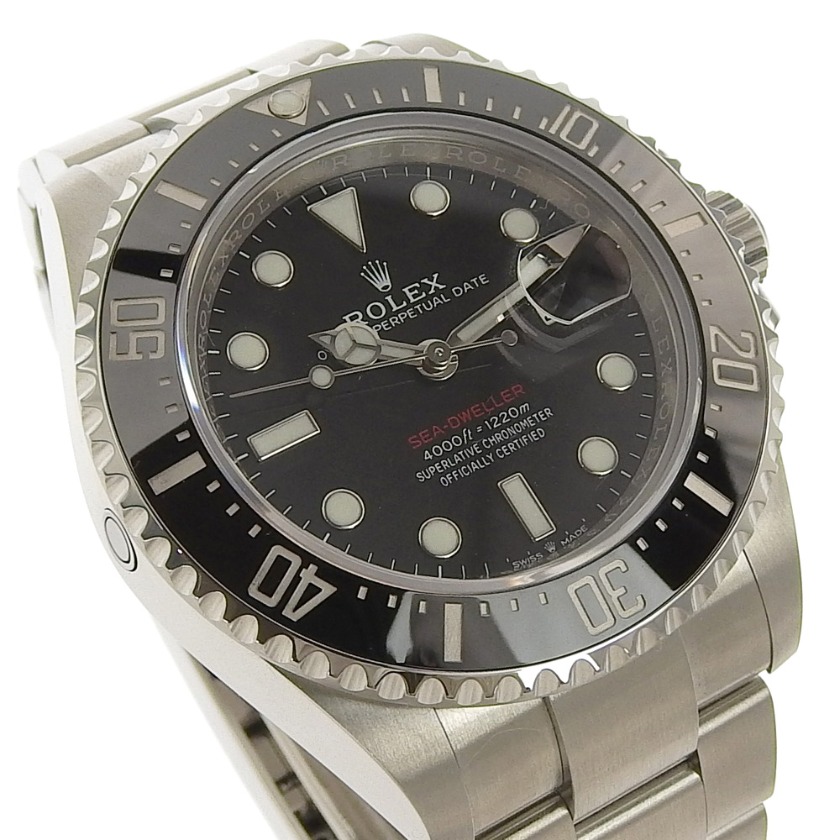 1967年に誕生したサブマリーナーの上級モデル