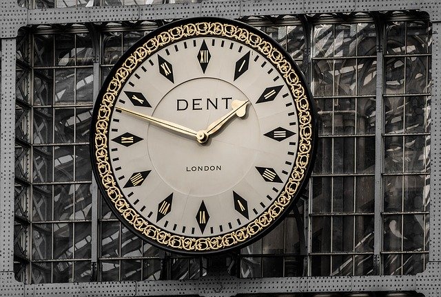 Apple Watchの文字盤に好きな文字を入れる