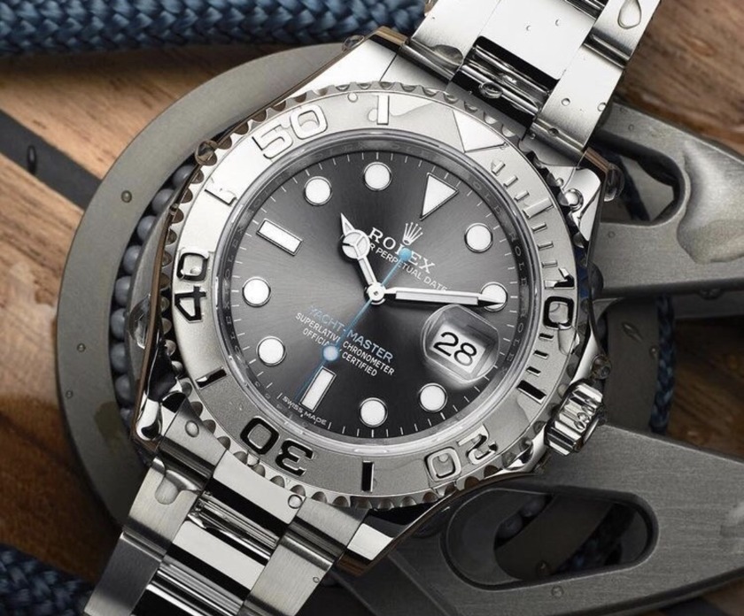 ロレックス"ヨットマスター"のグレー文字盤は流行色？