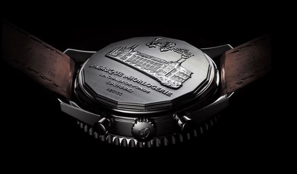 ③裏蓋の刻印の鮮明さの違い