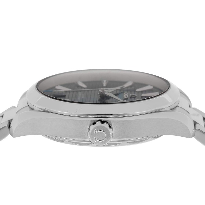 オメガ アクアテラ 150M コーアクシャル 38.5MMも着用