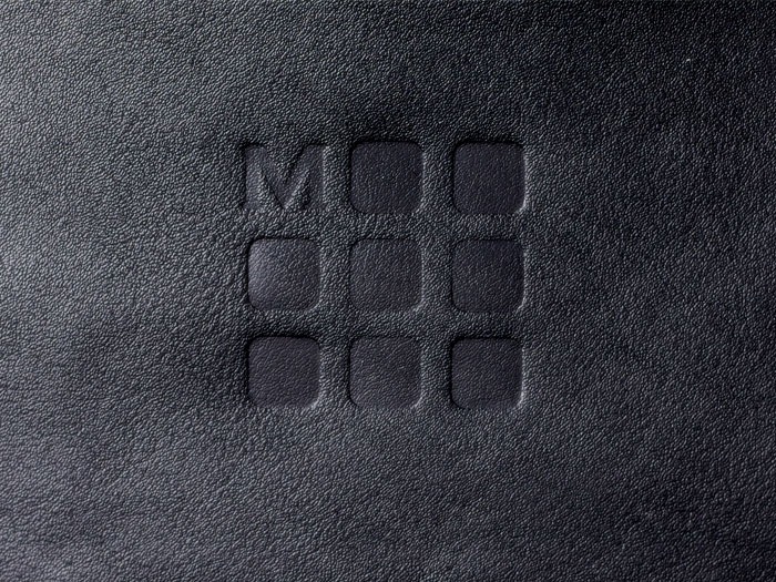 ②良質で高級感のある「天然レザー」