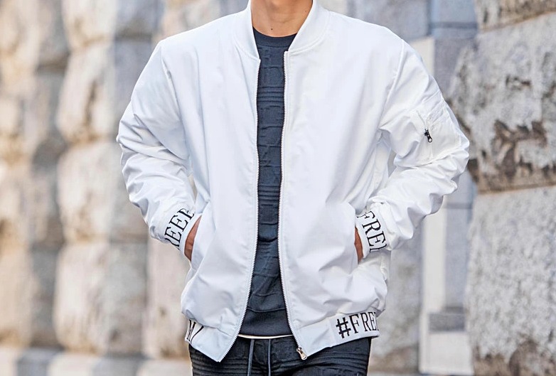 MA-1(ネイビー)は小物などの合わせるアイテムが大切！