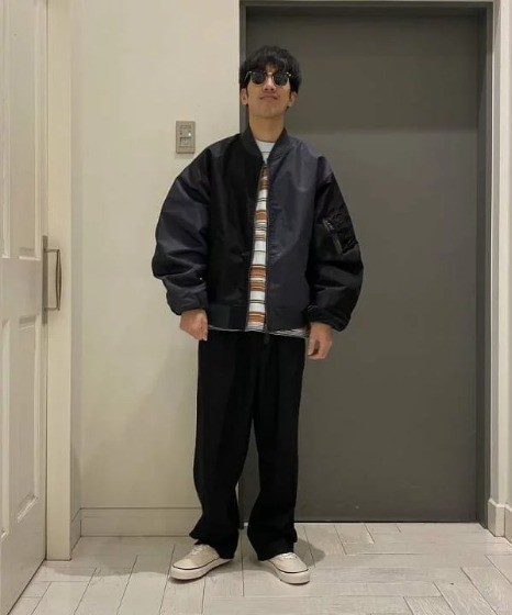 コーデ11：MA-1×ボーダースウェット