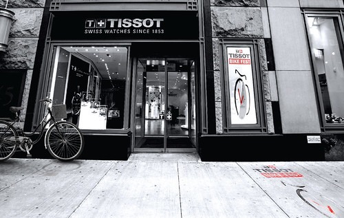 ③正規と変わらない技術で修理できる