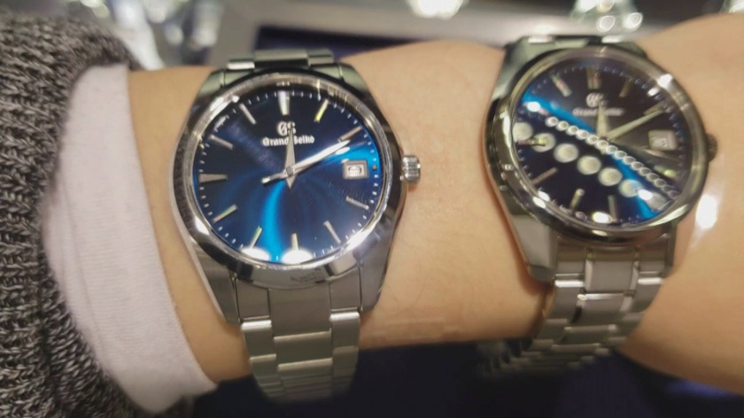 ムーブメントや文字盤カラーは同じ