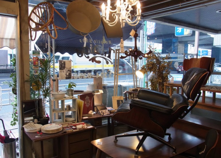 幡ヶ谷の時計店：リサイクルショップ インディゴ