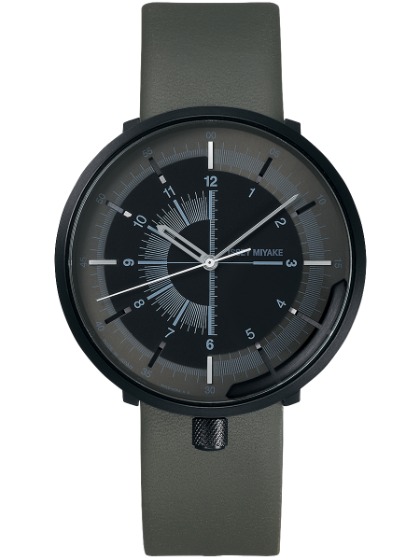 イッセイミヤケ 1/6シリーズ NYAK701