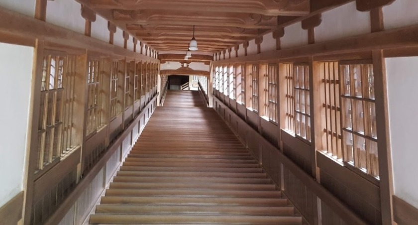 福井市の時計買取店：まからんやの特徴