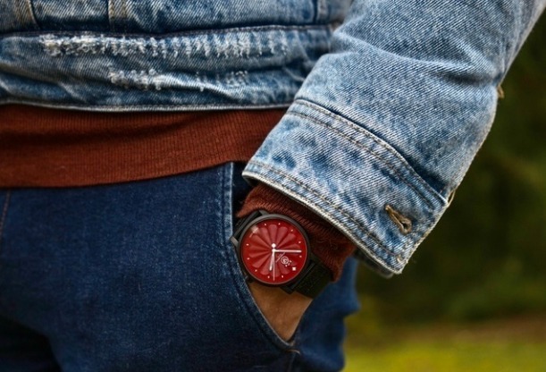 SBWは自分だけの腕時計が欲しい人にマストなブランド