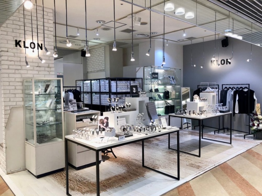 KLON(クローン)の時計 取扱店舗：HEP FIVE店(POP UP STORE)