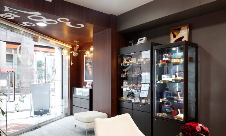 白金堂 時計修理工房 東京銀座店