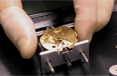 ユンハンスの東京の修理店：時計修理相談室