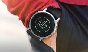 オムロン ウェアラブル血圧計の特徴・機能