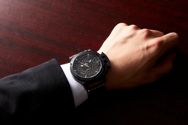 限定先行100本のTHUNDERBIRD(サンダーバード)をぜひ手に入れよう！