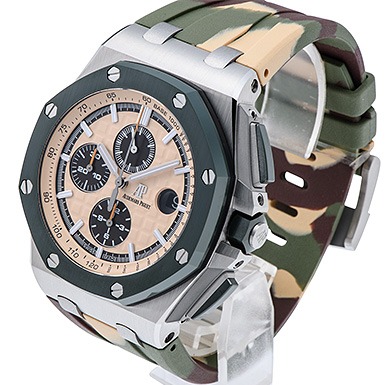 ベージュのメガタペストリー