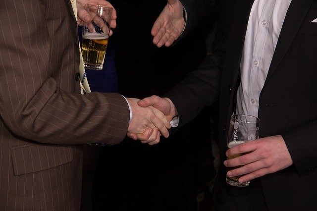 ヴァーグウォッチはアンティークファンにおすすめの手頃な時計