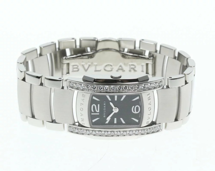 アショーマ(ブルガリ)のおしゃれ時計を腕元のアクセントに