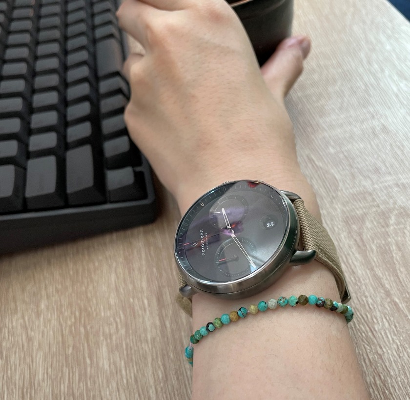 ブレスレットと組み合わせておしゃれに