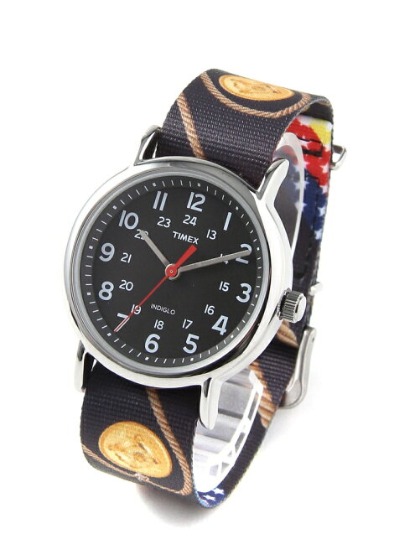 タイメックス　向井地 美音モデル ヘビーローテーションデザイン