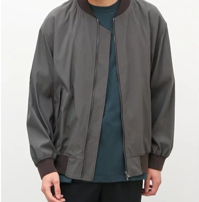 MA-1(ネイビー)のおしゃれな着こなし①EDIFICE