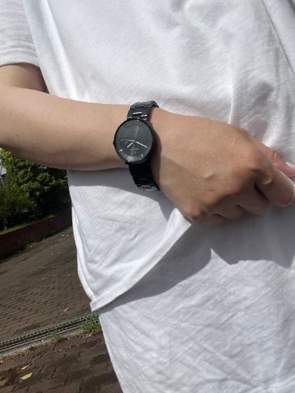 太陽の下でも圧倒的な存在感を感じる