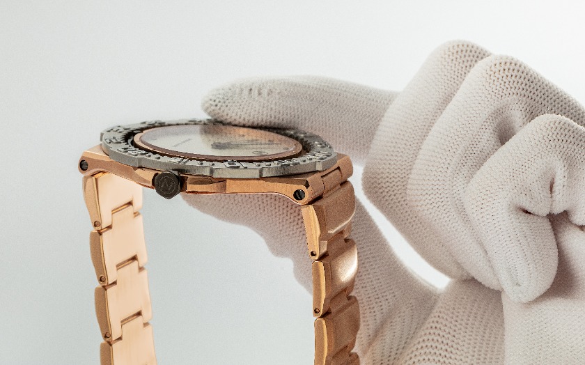 世界一薄いダイバーズ