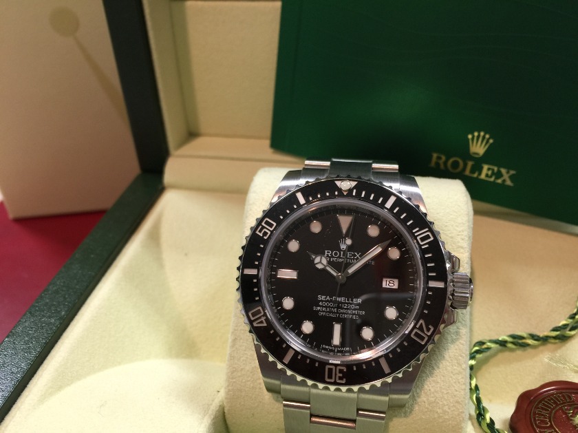 ロレックスシードゥエラー116600 ブラックダイヤル