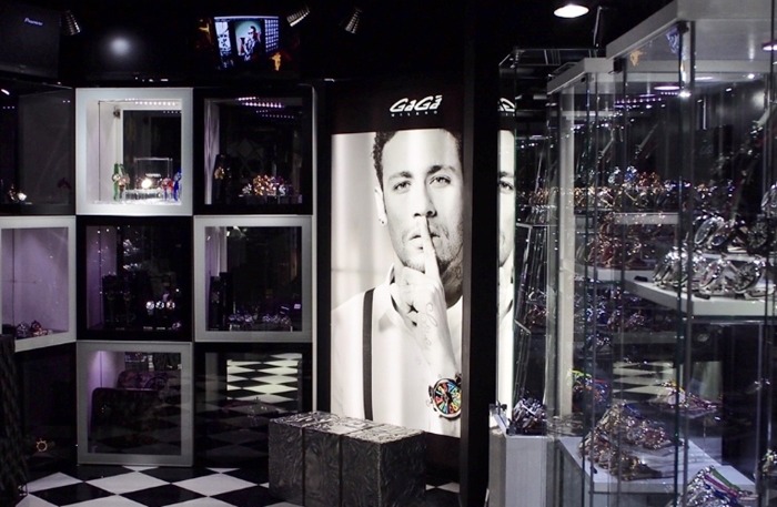 ガガミラノ直営店