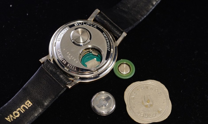 ブローバ「アキュトロン」の電池交換相場観