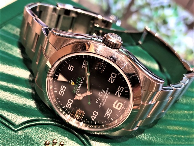 ロレックス・エアキング ブラックアウトはマニア必見のモデル