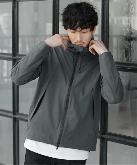 マウンテンパーカーの機能とは？