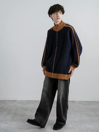 ニットトラックジャケット×デニム