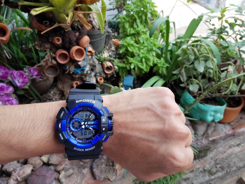 G-SHOCK"電波ソーラー型"時計はバリエーションが豊富
