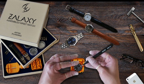 ①0から腕時計を組み立てられる