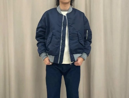 MA-1(ネイビー)のおしゃれな着こなし⑦JOINT WORKS
