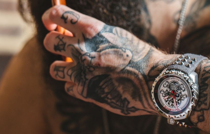 ボンバーグの着用芸能人紹介