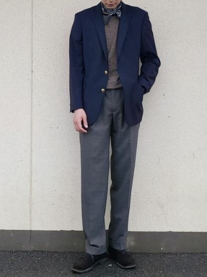 秋冬向け2：テーラードジャケット×ニット