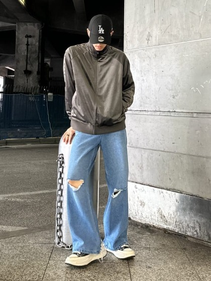 ツートン×ダメージデニム