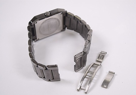 POLICE(時計)ベルト修理