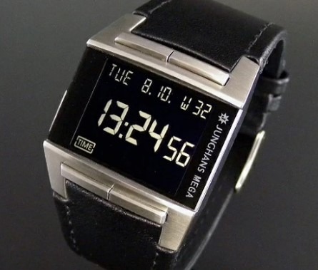 ユンハンスのメガ1000も電池交換できる