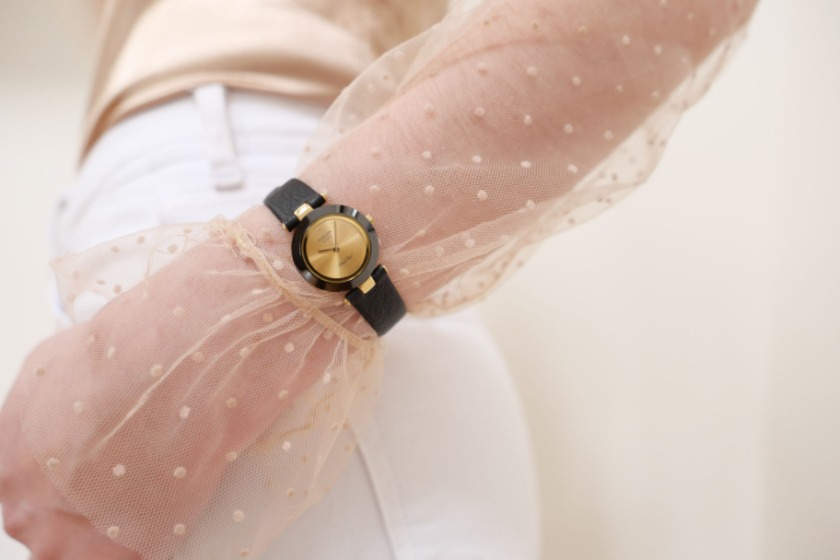 Zirconの特徴②美しい金メッキの光沢