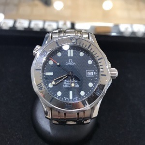 オメガ"シーマスター"のクォーツモデルは売買共に人気