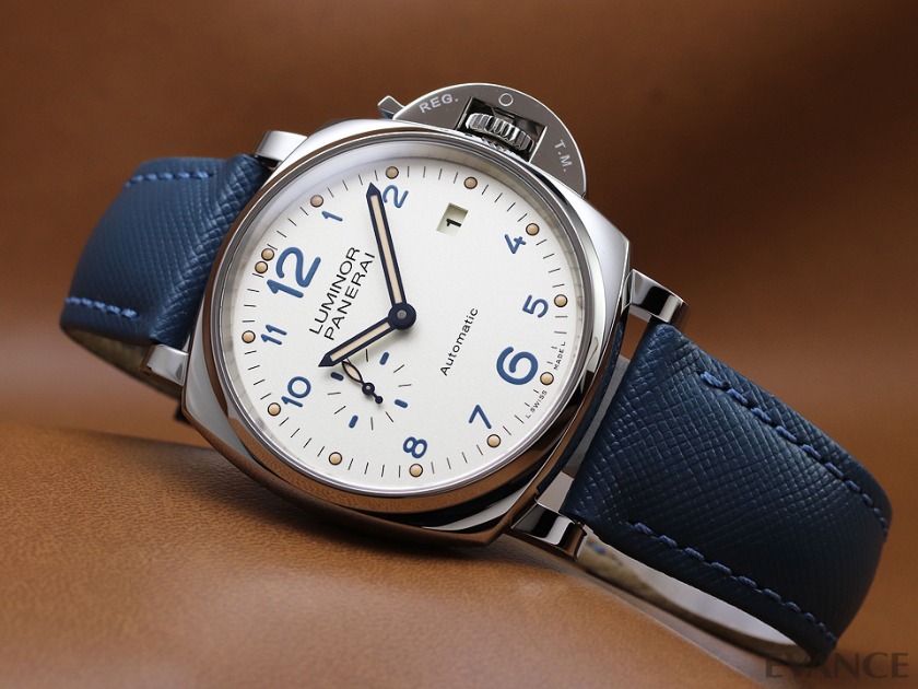 パネライの女性(レディース)はエレガント＆タフさが魅力