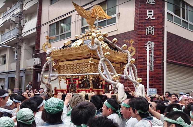 御徒町は大手買取店も交え充実した時計取扱店が多数